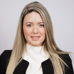 Dr. Yenly Pila, DDS, DMD